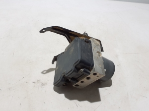 Mercedes Benz GLA-Class H247 (2019–2026) ABS unit - 2