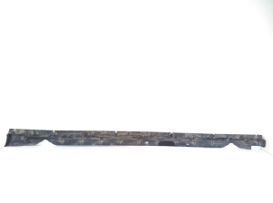 Tesla Model Y Y (2020–2026) Exterior sill trim bracket 184552200A - 3
