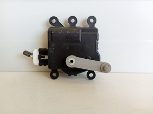 Heater flap actuator - 2131C
