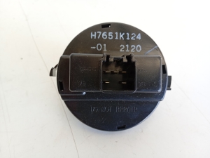   Cabin shoulder motor resistance  - H7651K124 