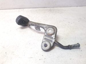 Mercedes Benz C-Class 204 (2007–2014) Schalldämpferhalter A2044901037 - 4