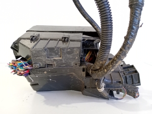Mazda CX-5 (2017–2026) Fuse boxes KD4566767 - 3