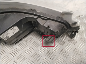 RENAULT Zoe (2012–2026) Headlight 260609388R - 12