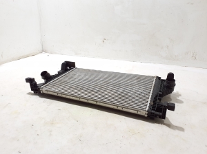 Mercedes Benz GLA-Class H247 (2019–2026) Vahejahuti radiaator A2475008500 - 2
