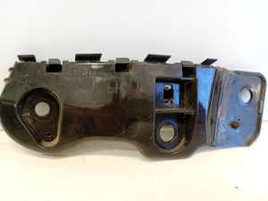   Front bumper bracket  - KB8A500U1 