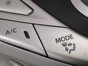 Suzuki Baleno II (2015–2026) Heater control panel 3951068P00 - 2