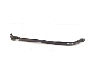 Other part under the hood - 7298944