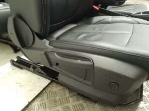 BMW 2 SERIES (F46) (2015–2026) Salons un tā detaļas - 16