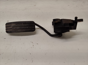 RENAULT Megane II (2002–2009) Accelerator pedal 8200153268 - 2
