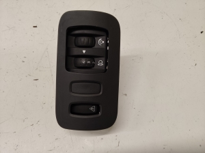 Headlight leveling switch - 8200095495B