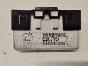 RENAULT Megane II (2002–2009) Screen 8200107839 - 2