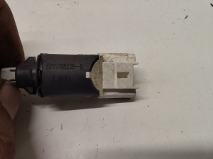 RENAULT Megane II (2002–2009) Bremslichtschalter 8200168240 - 2