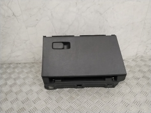 Hyundai IONIQ (2016–2026) Glove box 84540G2100 - 5