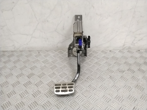   Brake pedal  - 32800G2210 