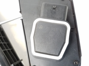 Mercedes Benz E-Class W207 (2009–2017) Gaspedal A2043000204 - 3