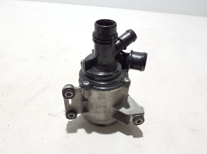 Mercedes Benz GLE-Class 167 (2019–2026) Veepump A2562001700 - 2