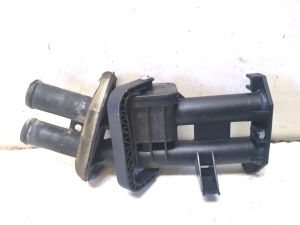 Mercedes Benz Sprinter 904 (1996–2006) Heater valve 662553C - 3