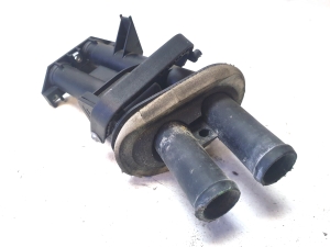 Mercedes Benz Sprinter 904 (1996–2006) Heater valve 662553C - 5
