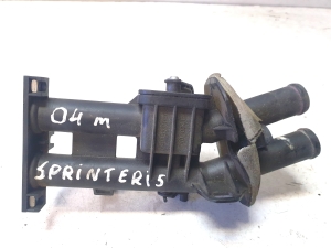 Mercedes Benz Sprinter 904 (1996–2006) Heater valve 662553C - 2