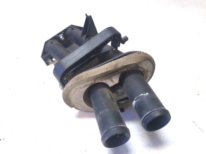 Mercedes Benz Sprinter 904 (1996–2006) Heater valve 662553C - 3