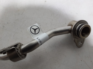 Mercedes Benz GLE-Class 167 (2019–2026) Turbīnas eļļošanas caurule A2561802900 - 2