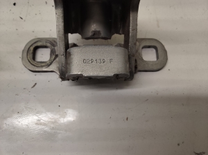 RENAULT Megane II (2002–2009) Rear side door lower hinge 029139F - 2