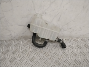   Coolant reservoir  - 25430G7700 