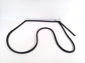   Rear side door seal on the door  - 83130K0000 