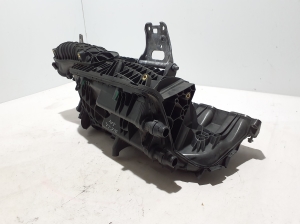 Mercedes Benz GLE-Class 167 (2019–2026) Intake manifold A2560905300 - 2
