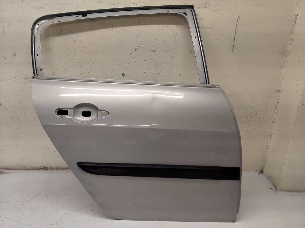 RENAULT Megane II (2002–2009) Rear side doors 7751475037 RENAULT Megane II (2002–2009) Rear side doors 7751475037