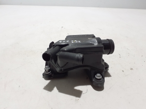 Mercedes Benz GLE-Class 167 (2019–2026) Karterituulutus A2560101809 - 2