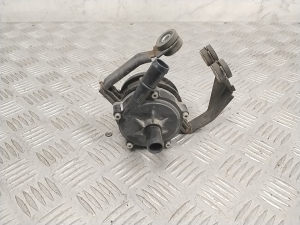 Hyundai IONIQ (2016–2026) Auxiliary water pump 369100E500 - 4