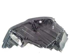 AUDI A6 C8 (2018–2025) Headlight and its parts 4K0941033 - 7