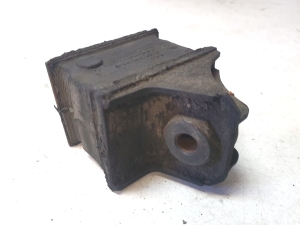 Volkswagen LT II (1996–2006) Motora spilvens 742646S1 - 4