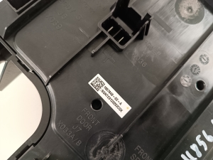 Tesla Model Y Y (2020–2026) Comfort control module 165764802A - 2