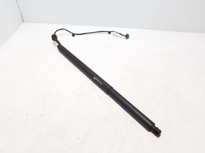 Heckklappendämpfer - A1679801000