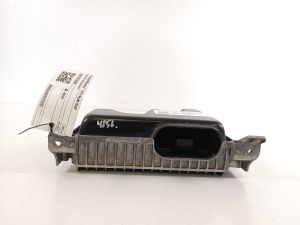 Tesla Model Y Y (2020–2026) Engine control unit 149732700B - 2