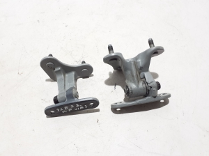 Mercedes Benz GLE-Class 167 (2019–2026) Front door top hinge A1677200306 - 2