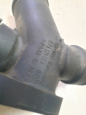 Volkswagen LT II (1996–2006) Pipe 074121132 - 3