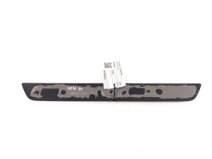 Tesla Model Y Y (2020–2026) Inner sill trim 149430100B - 4
