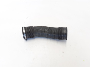  Air intake hose 