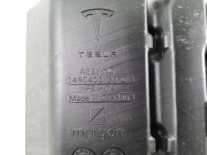 Tesla Model Y Y (2020–2026) Front washer fluid reservoir 149040000C - 4