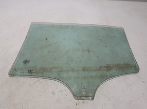 Mercedes Benz A-Class 177 (2018–2026) Rear side door glass A1777353000 - 3