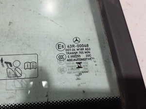Mercedes Benz A-Class 177 (2018–2026) Aizmugurējo sānu durvju trīsstūrveida stikls A1777300200 - 2