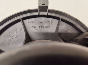 Volkswagen Sharan (1995–2010) Salongi puhuri mootor 7M1819021 - 3