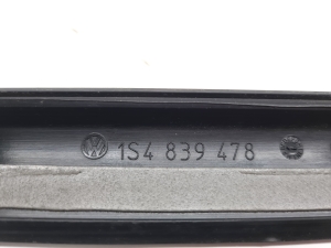 Volkswagen Up (2012–2026) Windschutzscheibenleiste 1S4839478 - 2