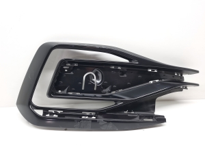 Front bumper lower grille - 3G0853794B