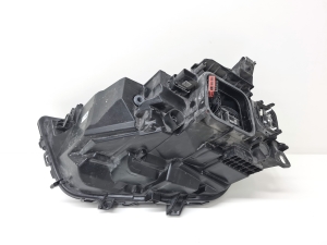 Opel Astra L (2021–2026) Esituli ja selle osad 9858777180 - 7