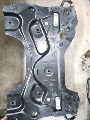 Opel Astra L (2021–2026) Eesmine alusraam ja selle osad 94703MC - 10