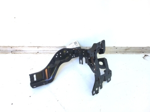 BMW 5 SERIES G30 (2016–2026) Scheinwerferhalter 1155840602 - 2